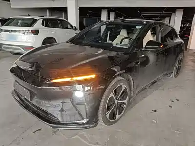 NIO ET5T