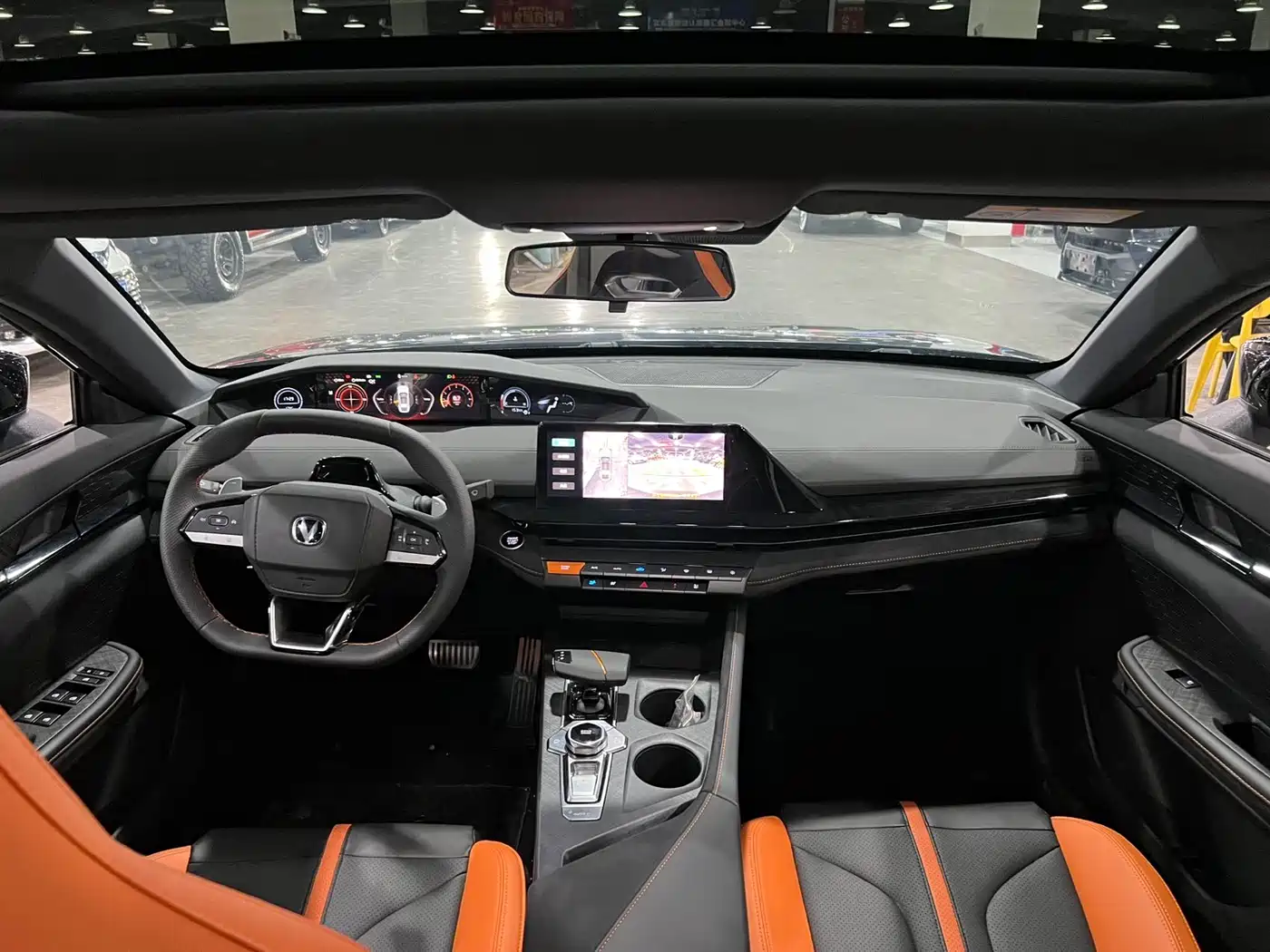 Changan UNI-V 2026 2024 1.5T Deluxe Sport