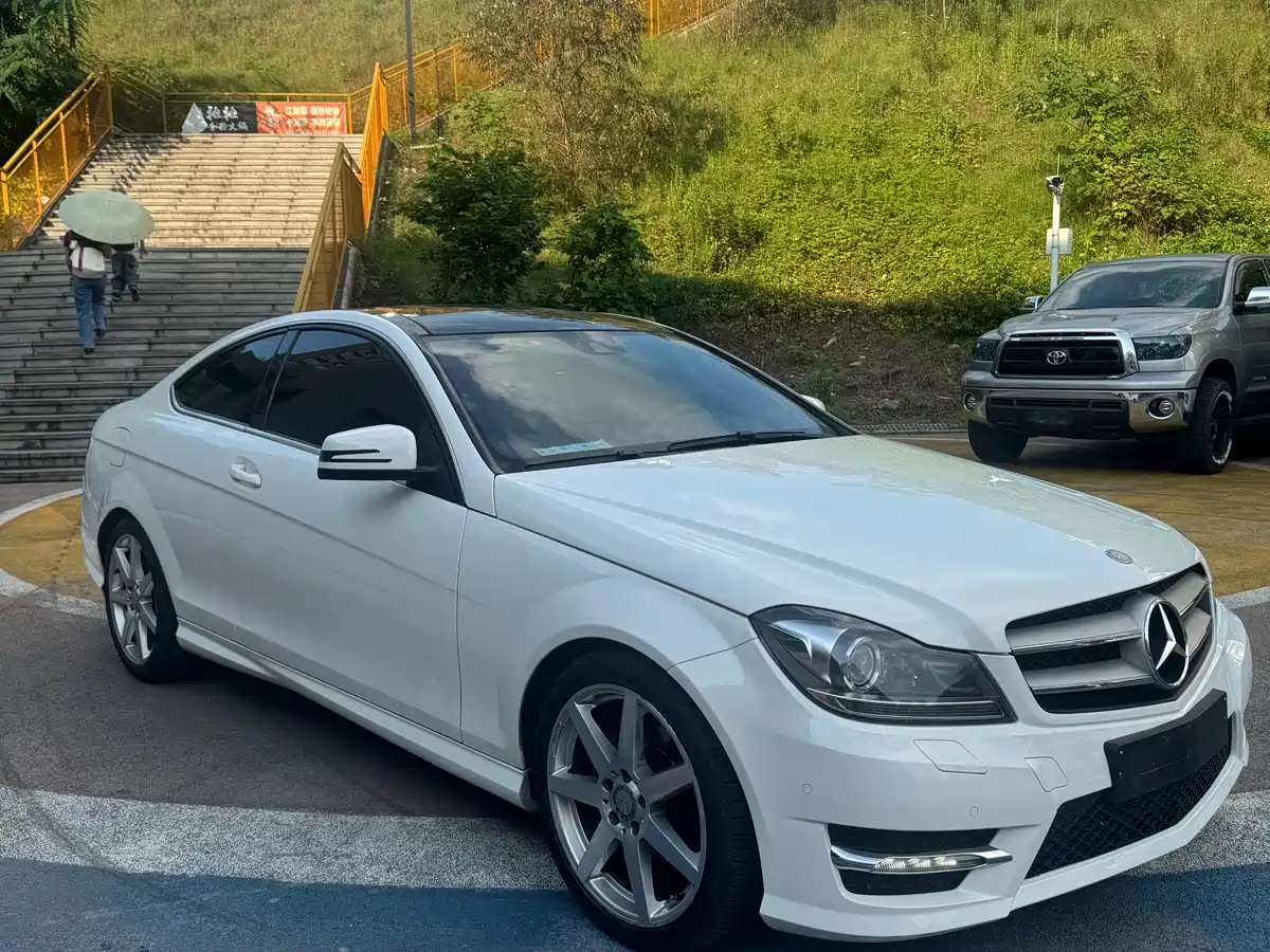 Mercedes-Benz C-Class (Import) 2013 C 180 Coupe фото 3