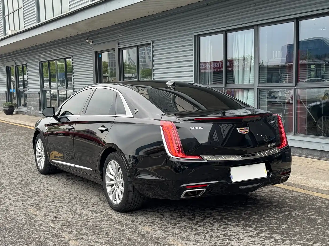 Cadillac XTS 2018 28T Elite фото 12