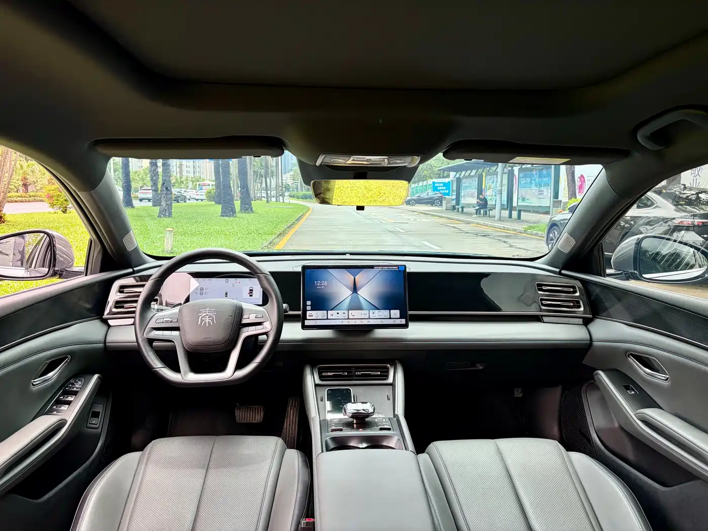BYD Qin L 2025 DM-i Smart Drive Edition 120KM Leading фото 11