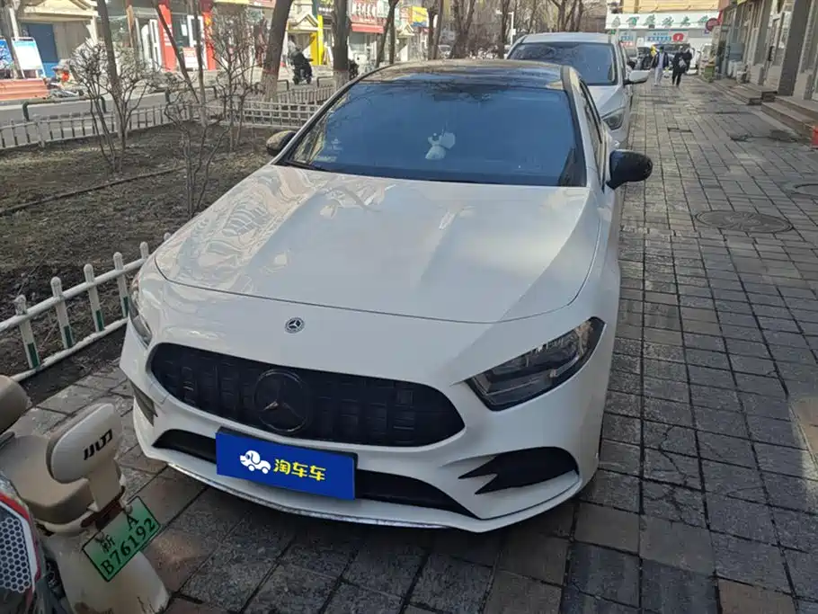 MERCEDES-BENZ A CLASS