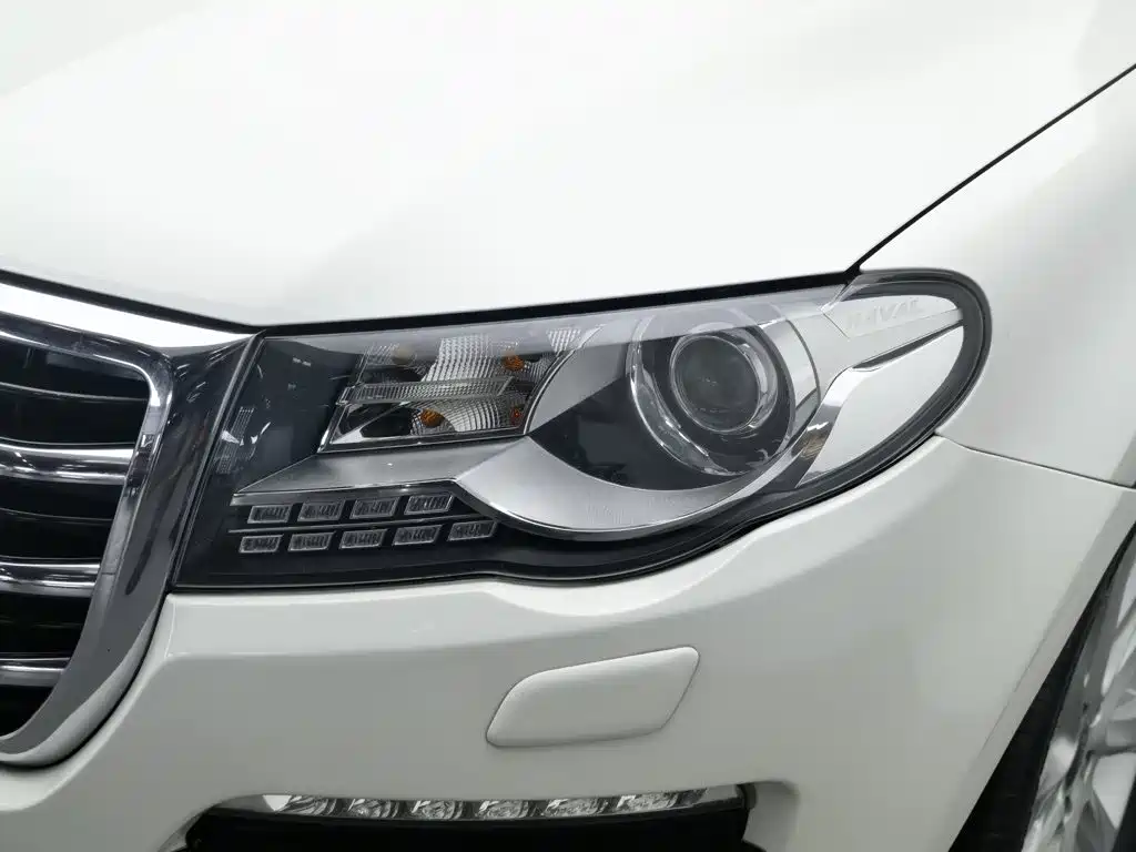 Haval H8 2015 2015 2.0T 4WD Luxury