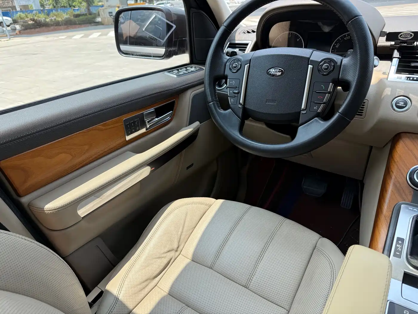 Land Rover Range Rover Sport 2013 3.0 TDV6 Diesel фото 12