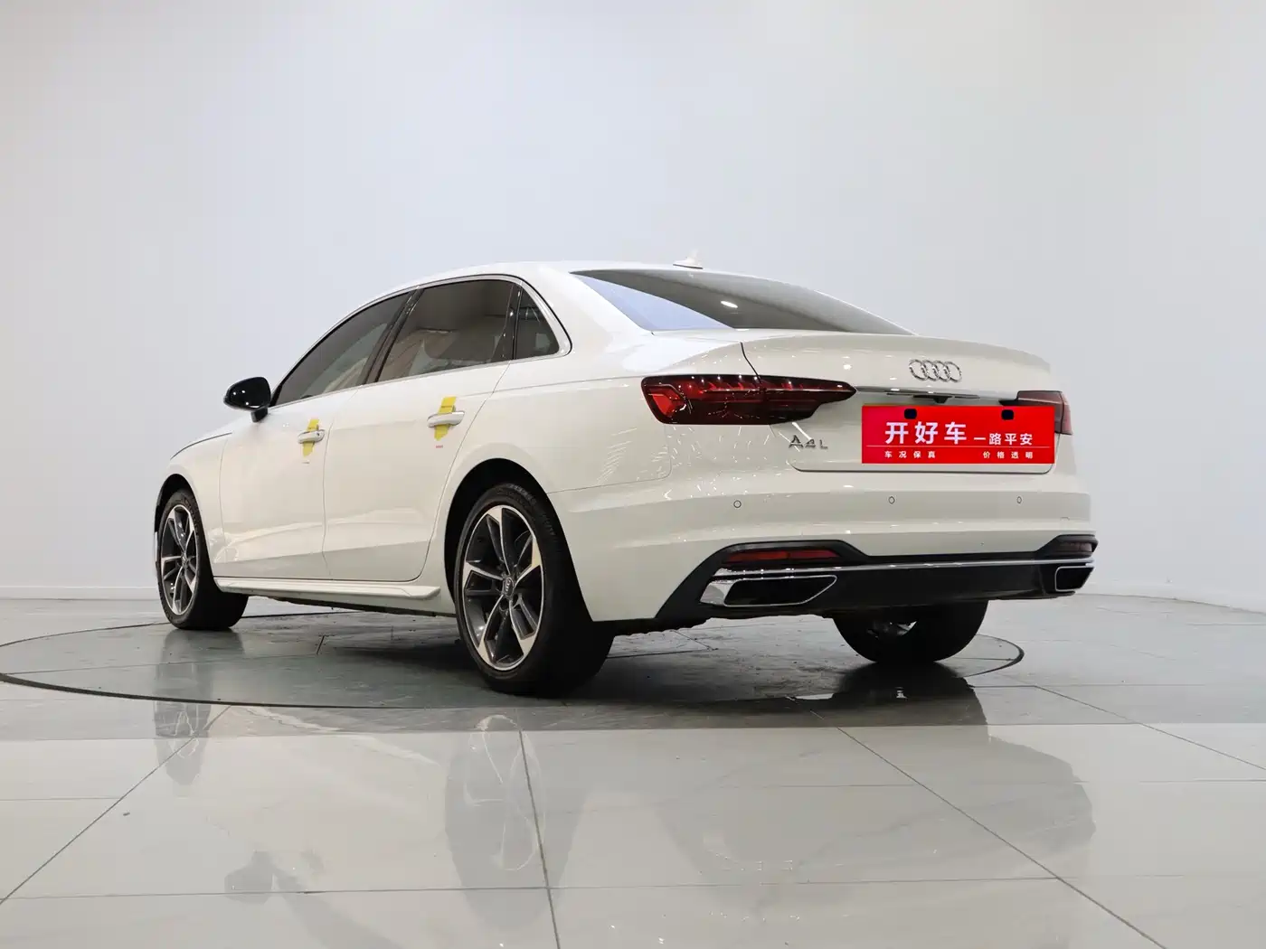Audi A4L 2020 40 TFSI Fashion Elegance фото 3