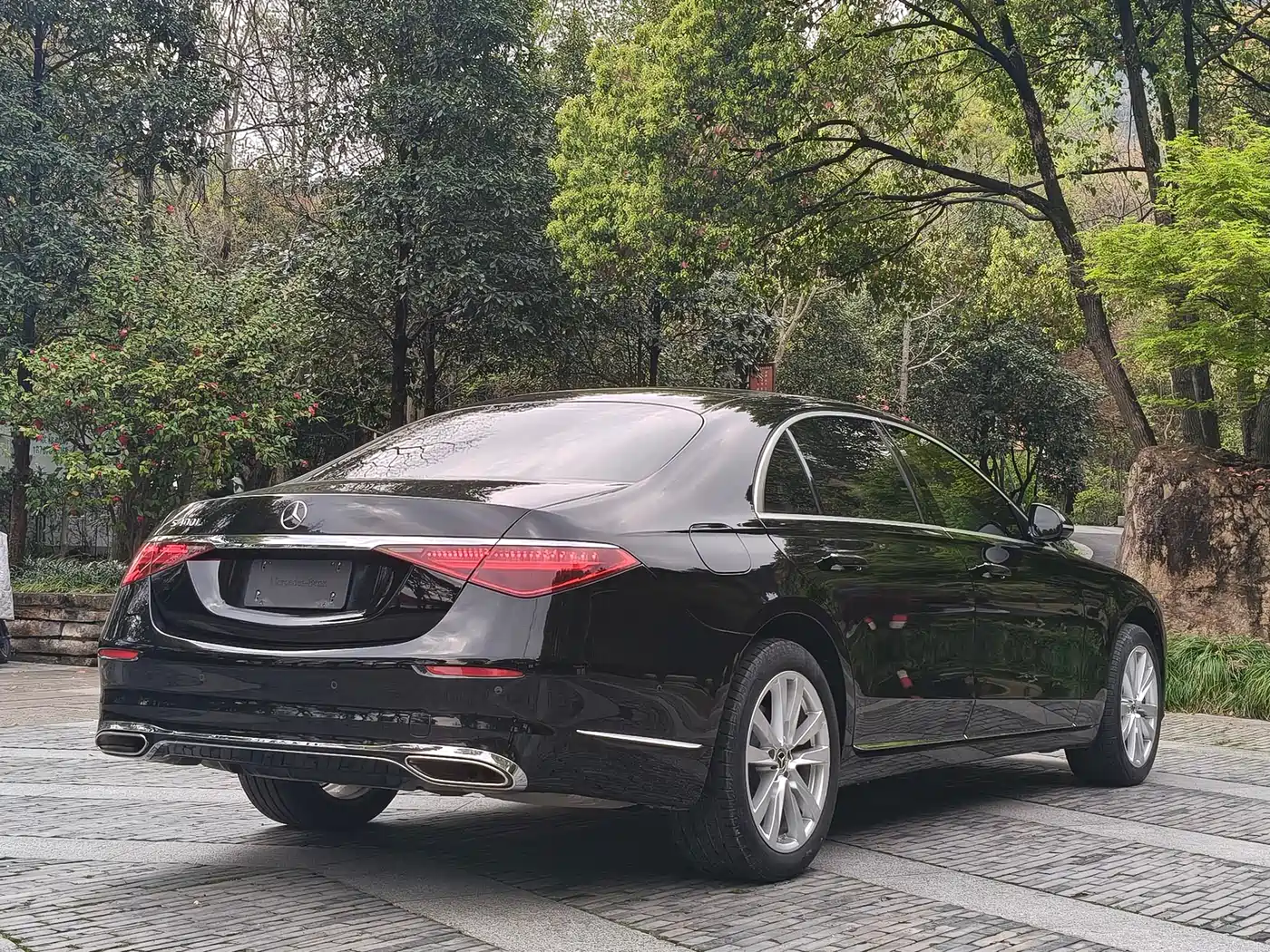 Mercedes-Benz S-Class 2023 Model S 400 L Business Edition фото 5