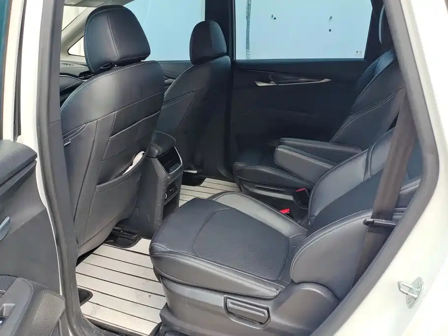 SAIC Maxus Maxus G50 2020 2019 1.5T Automatic Elite Edition China VI