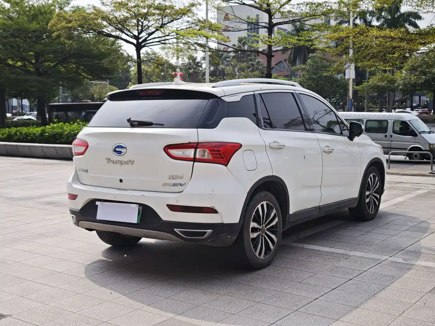 GAC Trumpchi Trumpchi GS4 New Energy 2018 2017 1.5L PHEV Premium Edition
