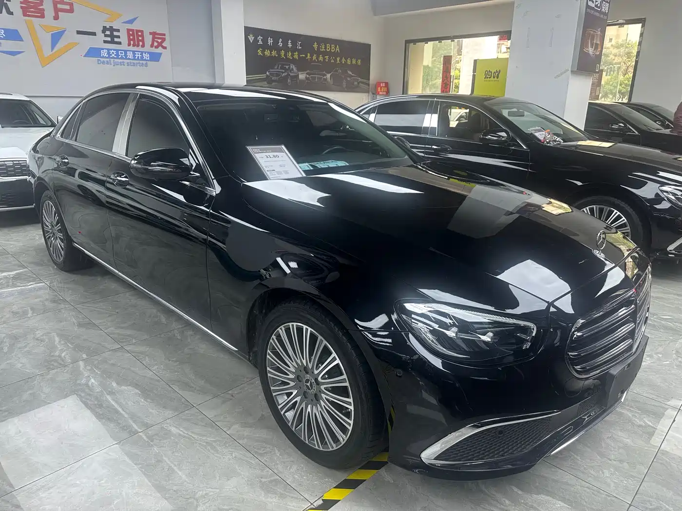 MERCEDES-BENZ E CLASS