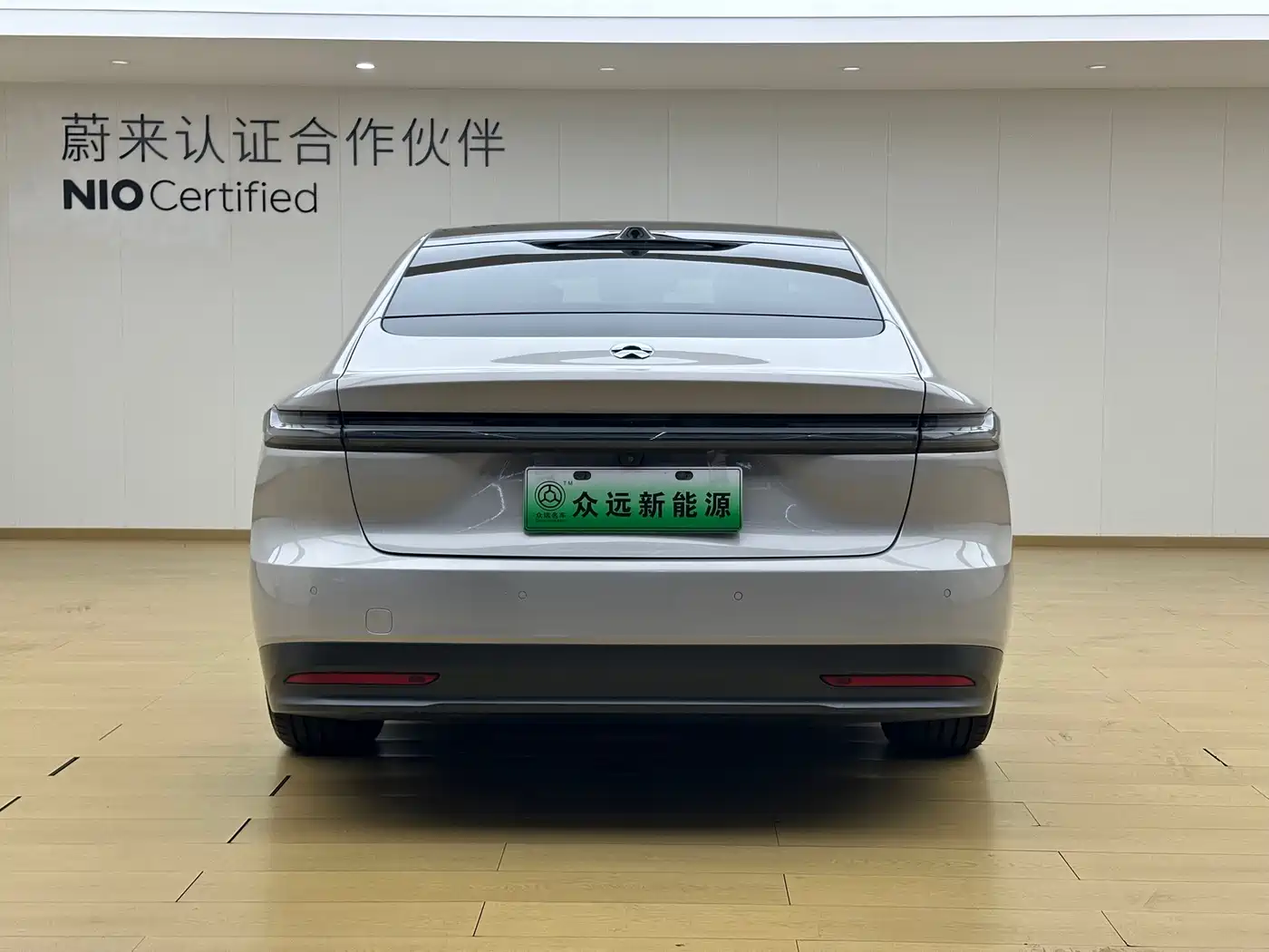NIO ET7 2022 2022 100kWh Launch Edition