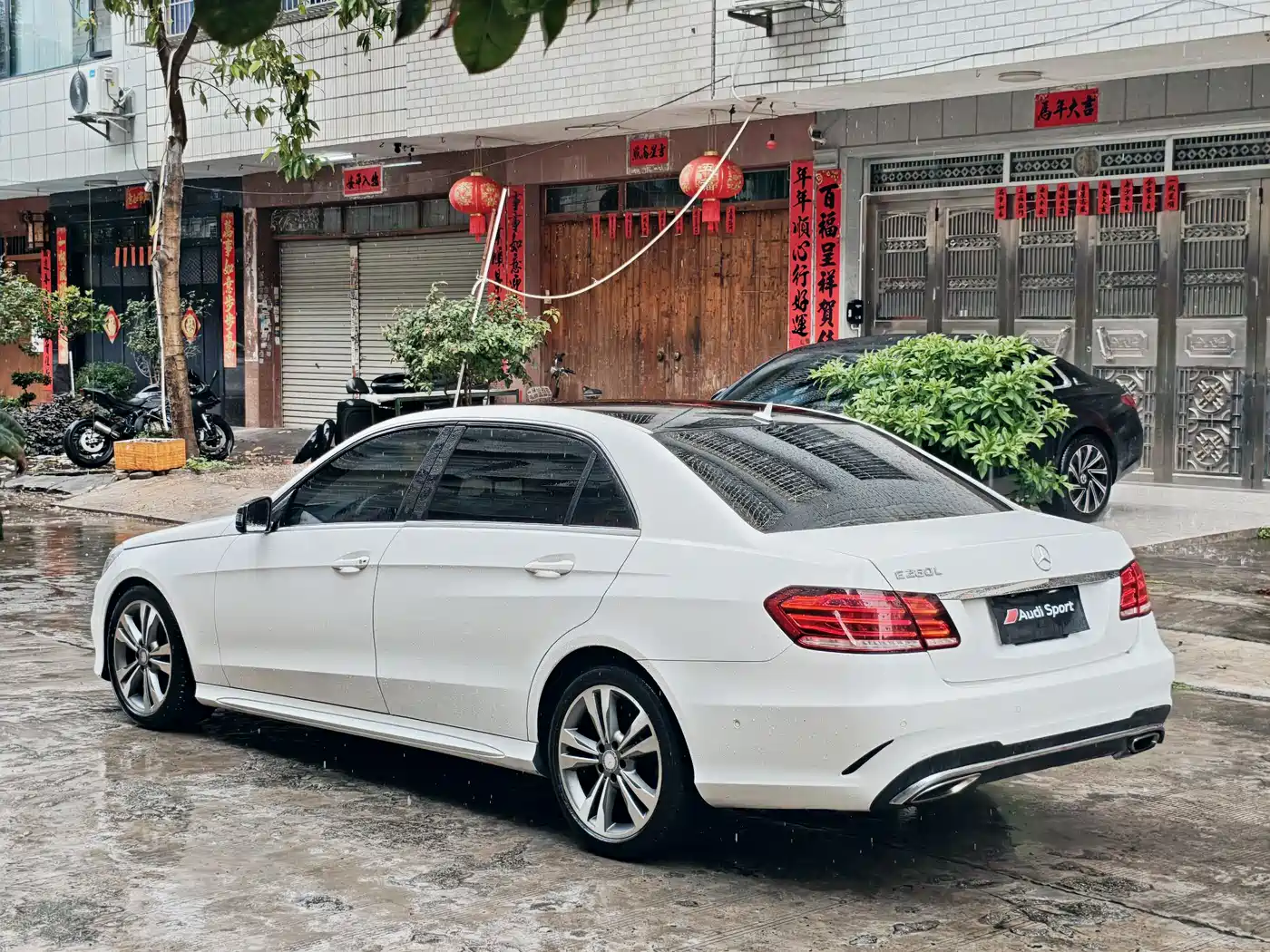 Mercedes-Benz E-Class 2014 Facelift E 260 L Sport фото 20