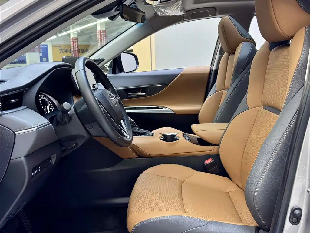 Toyota Venza 2022 2022 2.0L CVT 2WD Premium