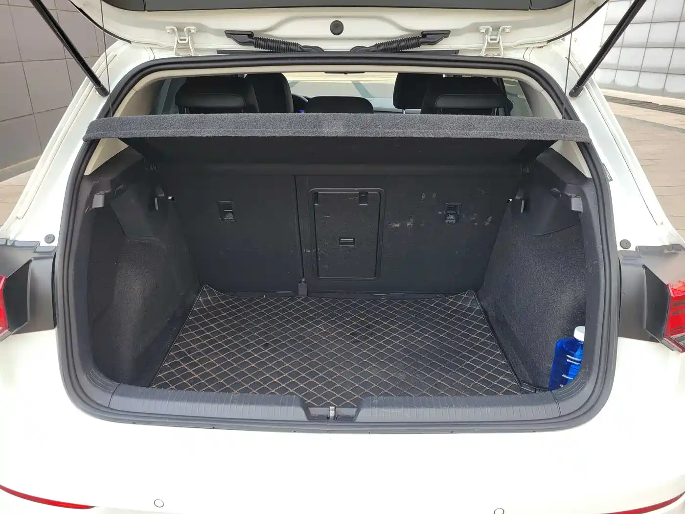 Volkswagen Golf 2023 280TSI DSG Pro фото 24