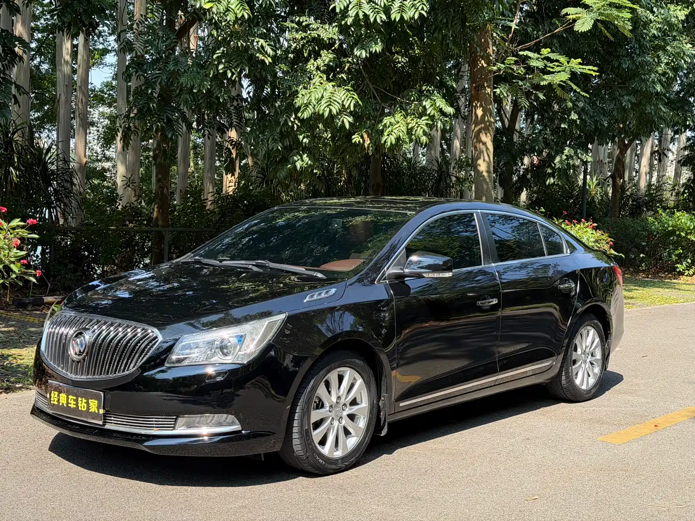 Buick LaCrosse 2013 2.4L SIDI Elite Comfort