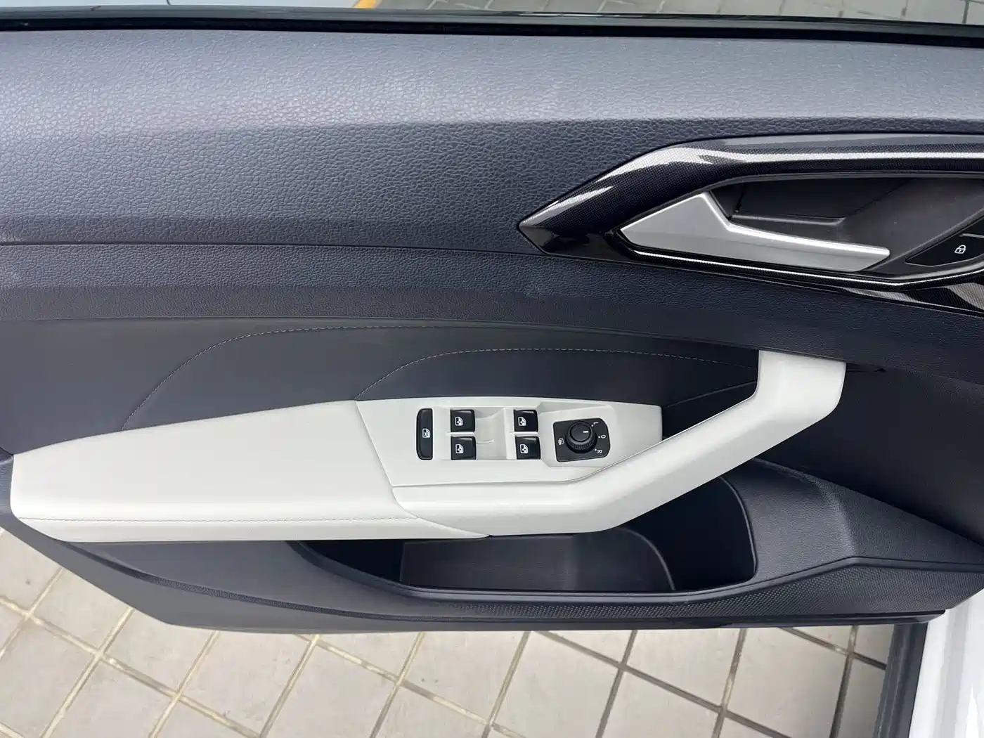 Volkswagen Tharu 2025 New Edge 1.5L Aspiration Edition фото 15