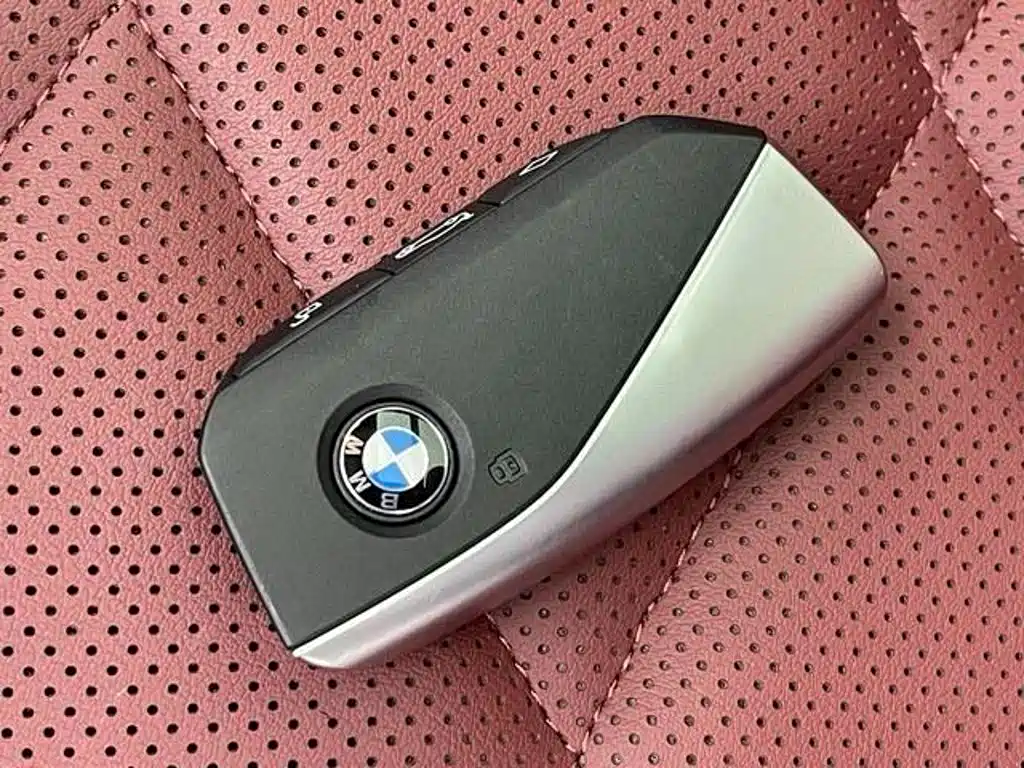 BMW X5 2026 2025 Model xDrive 30Li Exclusive M Sport Blackout Package
