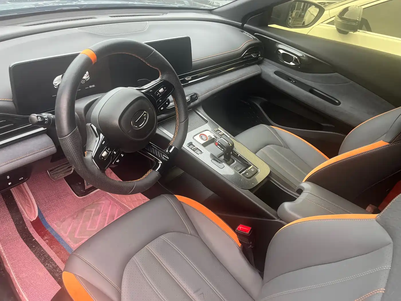 GAC Trumpchi Trumpchi Emkoo 2022 2023 400T Auto R MAX