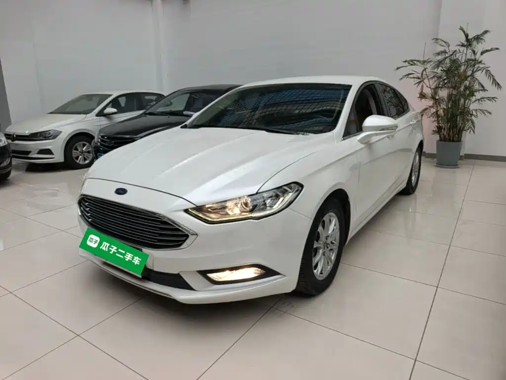 Фото 2 - Ford Mondeo