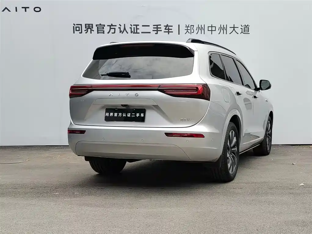 AITO Wenjie AITO M7 2024 1.5T Smart AWD Max 6-Seater фото 2