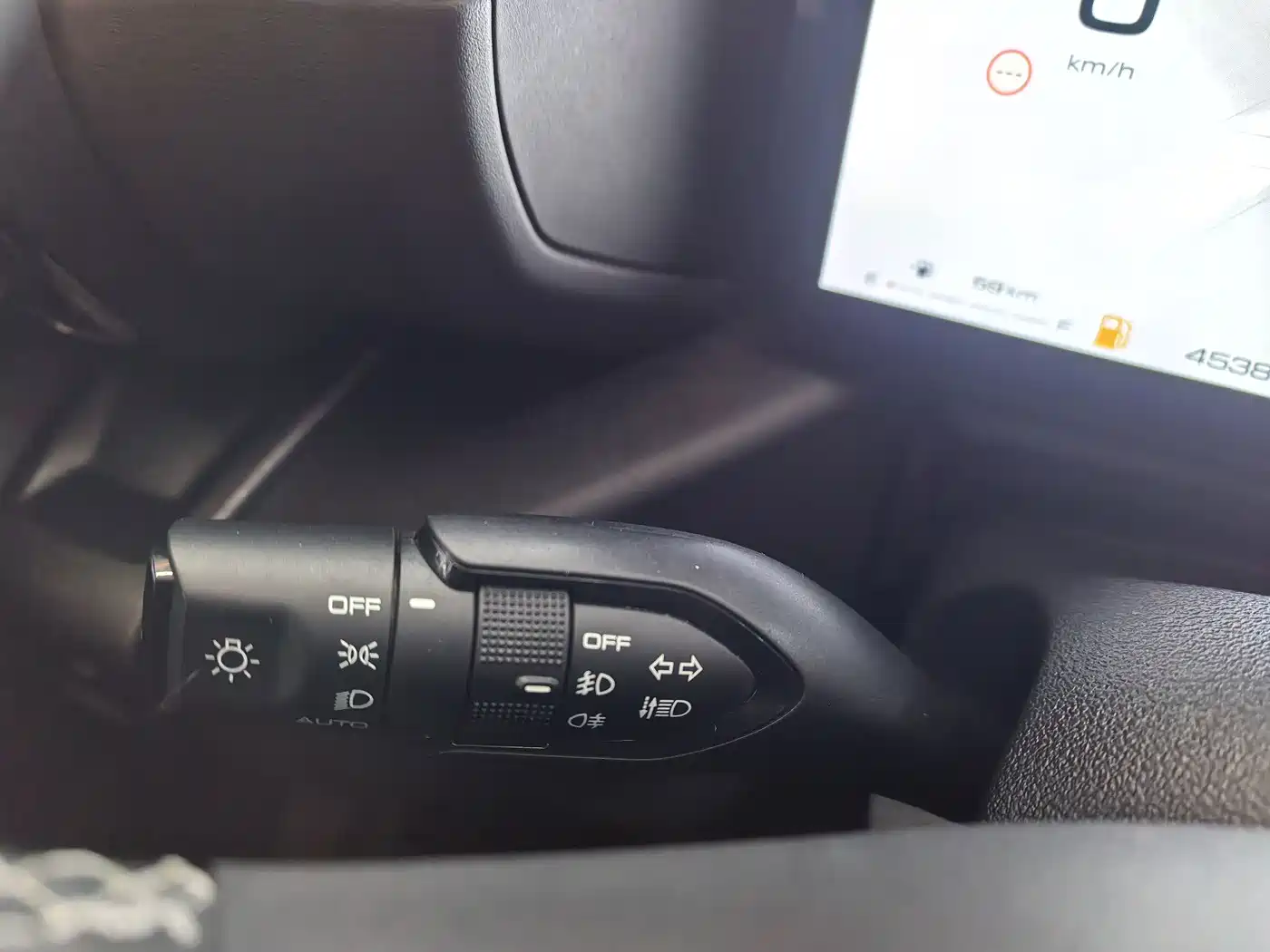 Haval Second-Generation Big Dog New Energy 2024 2024 Hi4 102km Trend Electric Plus