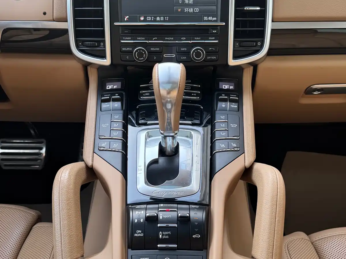 Porsche Cayenne 2016 Cayenne S 3.6T фото 14
