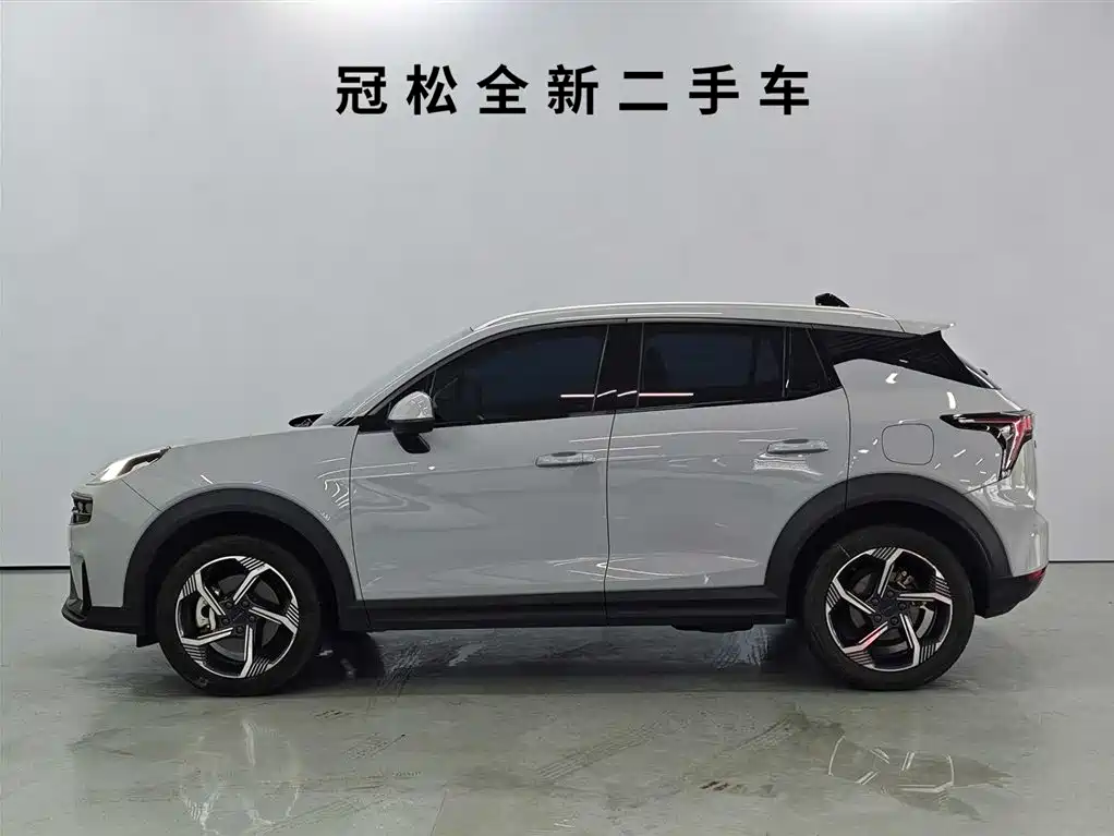 Lynk & Co 06 EM-P 2022 PHEV 84KM Range Pro фото 3