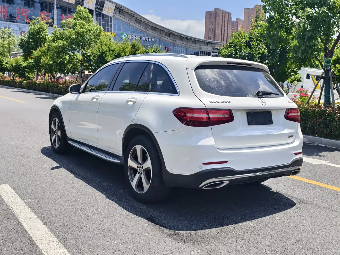 Mercedes-Benz GLC 2017 GLC 260 4MATIC Luxury фото 6