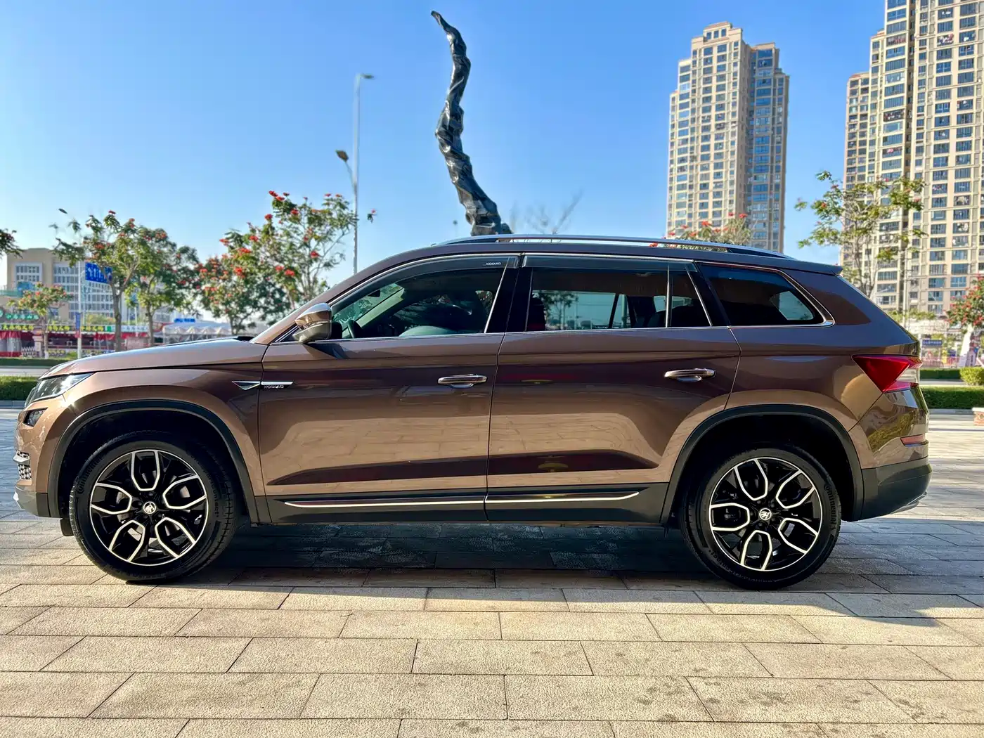 Škoda Kodiaq 2018 TSI330 7-seat FWD Luxury Premium фото 4