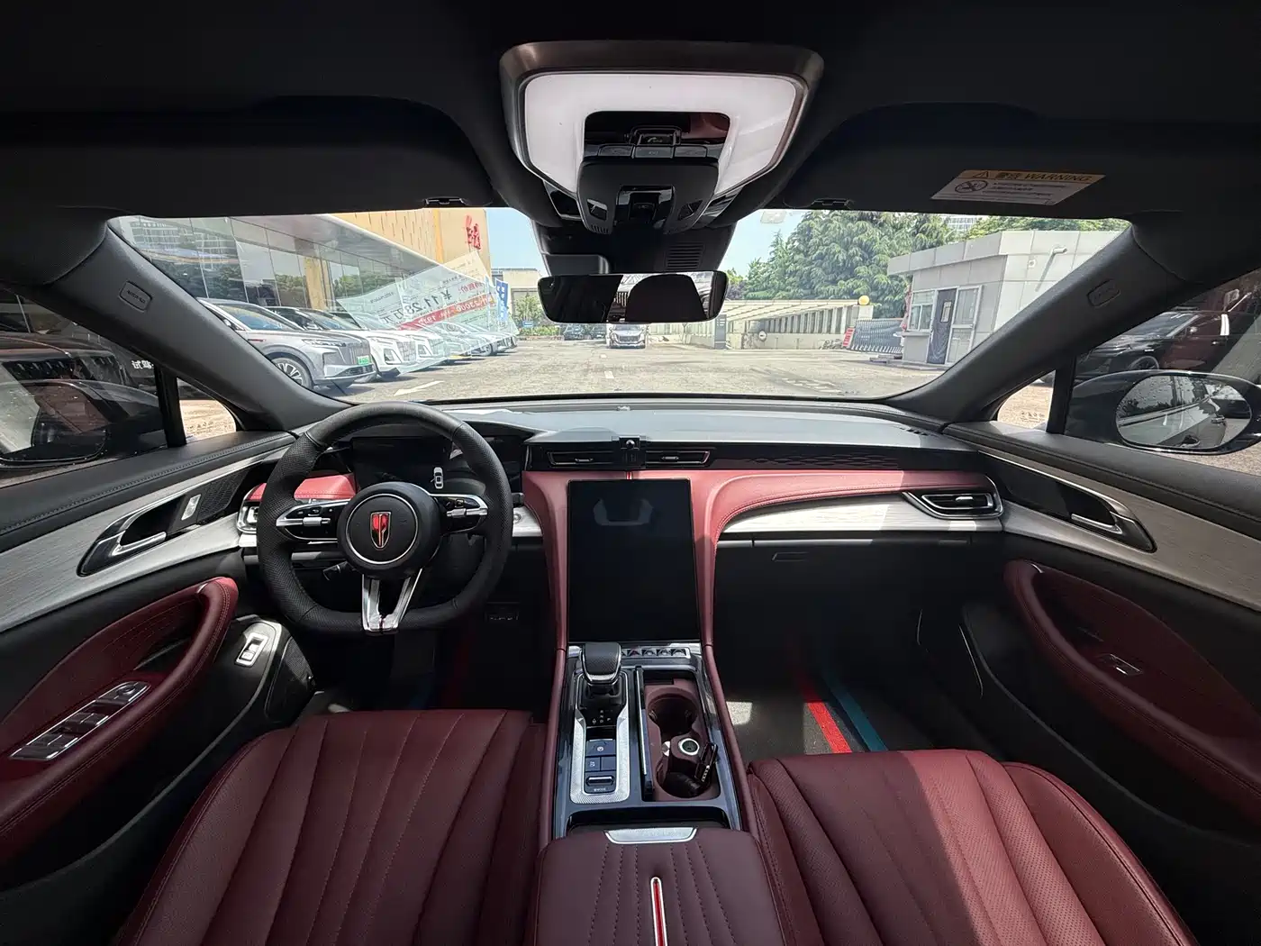 Hongqi H5 2024 2.0T Automatic Smart Connect Flag Smooth Edition фото 5