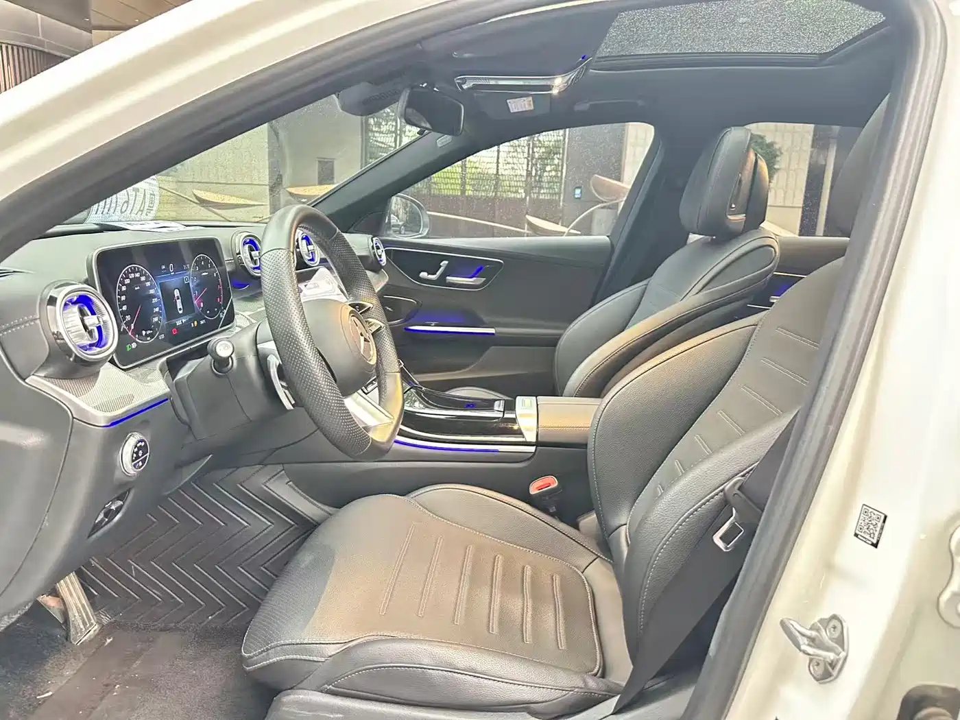 Mercedes-Benz C-Class 2023 Facelift C 260 L Sport Edition фото 7