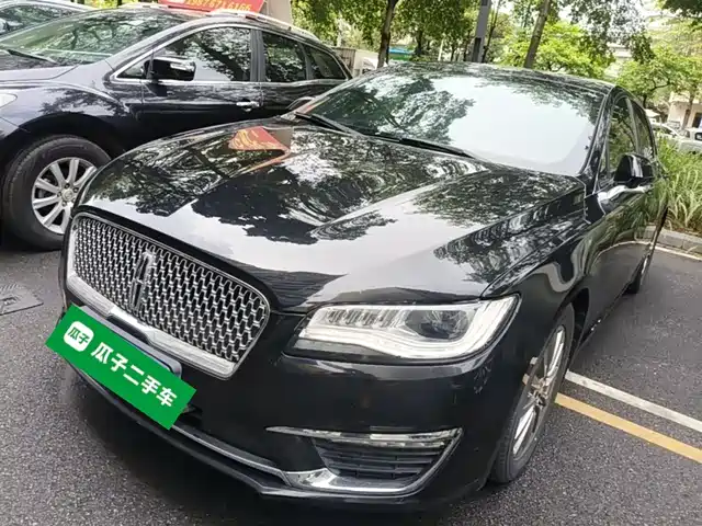 lincoln mkz