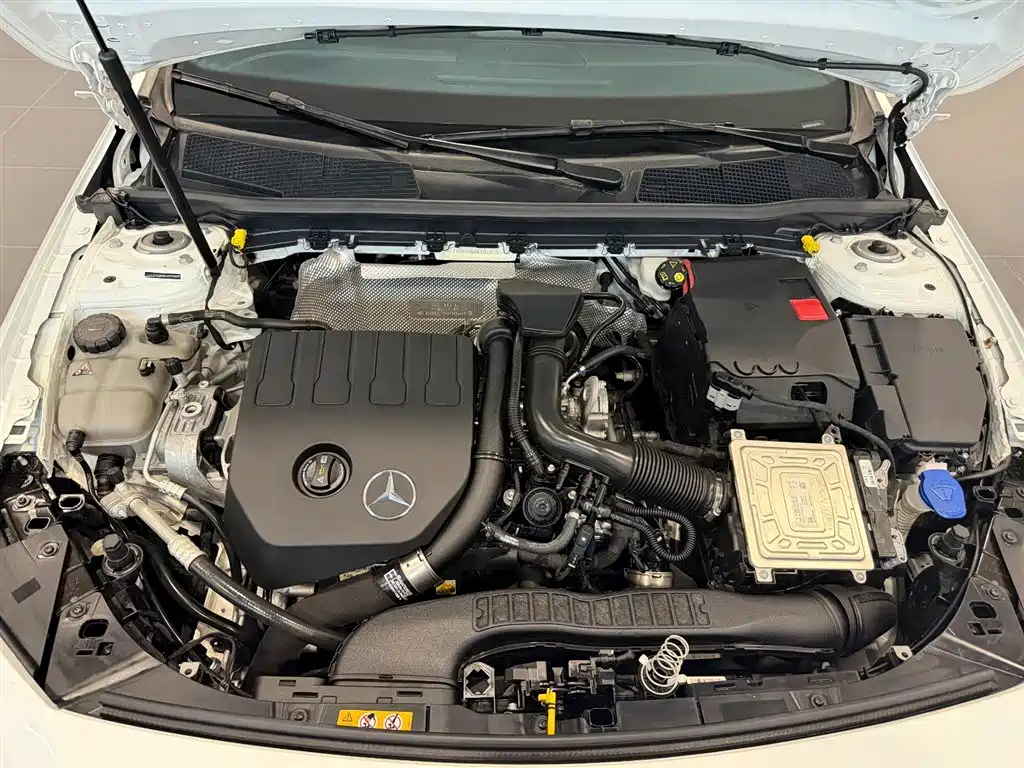 Mercedes-Benz A-Class 2019 A 180 L Sport Sedan фото 9