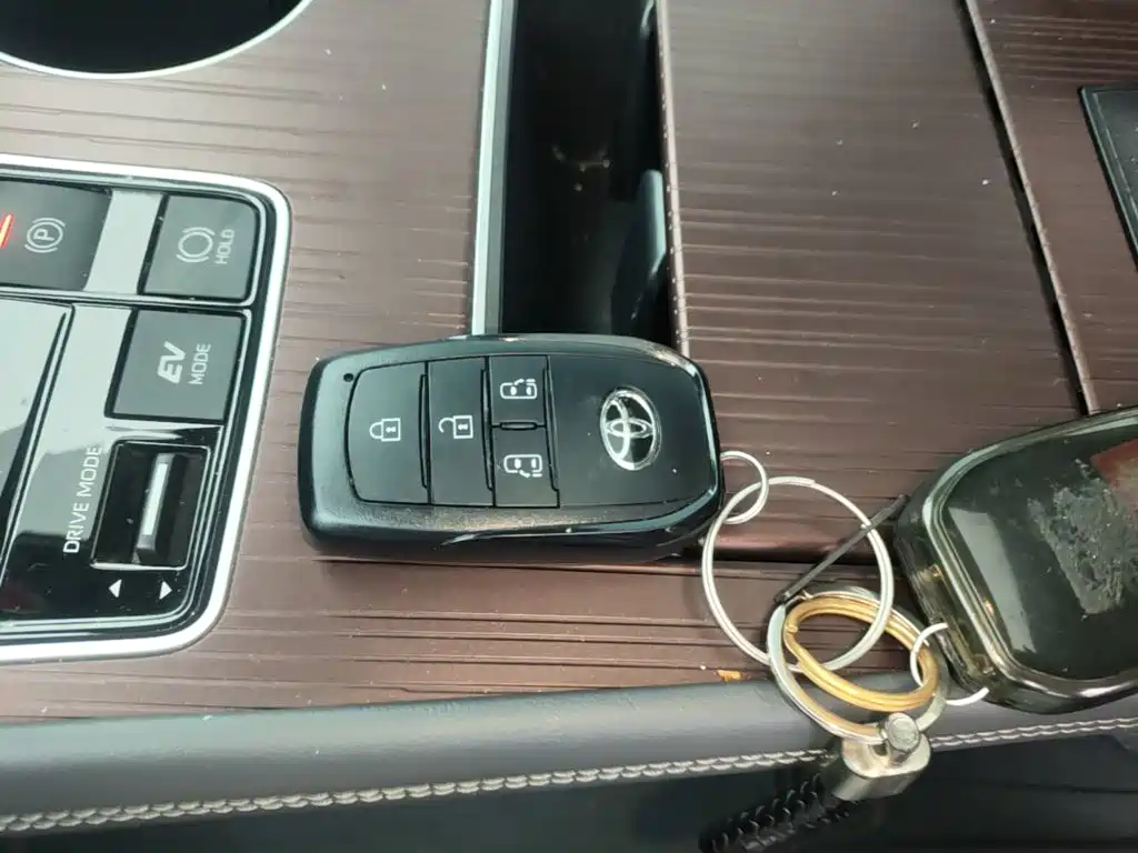 Toyota Granvia 2024 2024 2.5L Hybrid Comfort