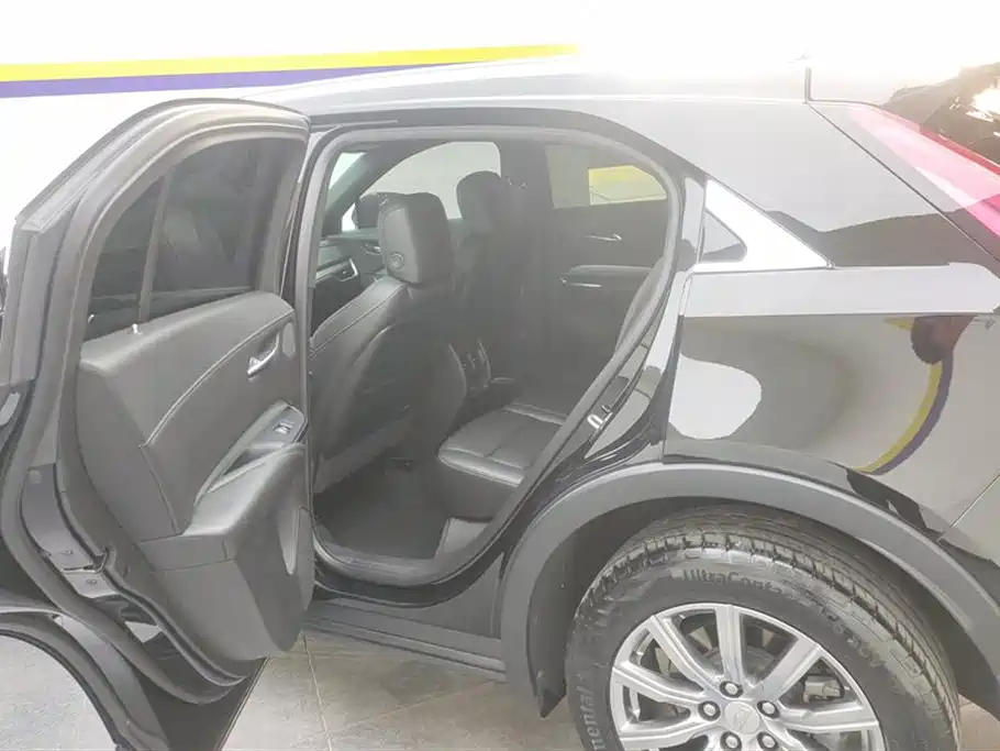 Cadillac XT4 2022 28T FWD Luxury фото 11