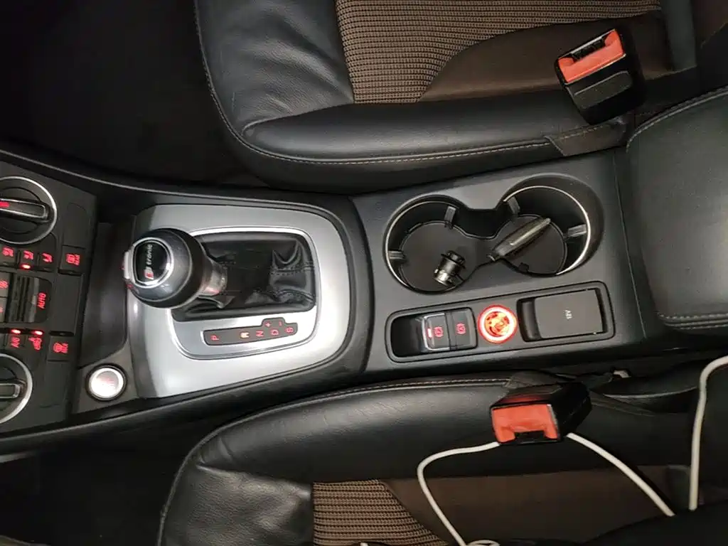 Audi Q3 2018 30th Anniversary Edition 30 TFSI Fashion фото 14
