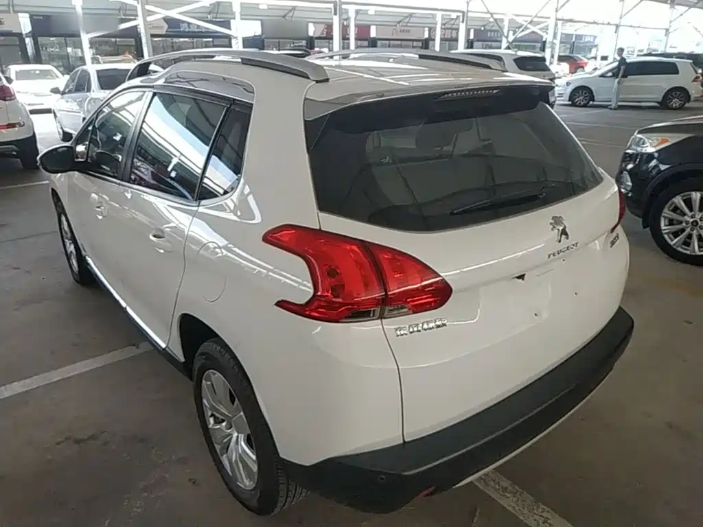 Peugeot 2008 2014 2014 1.6L Automatic Fashion Edition