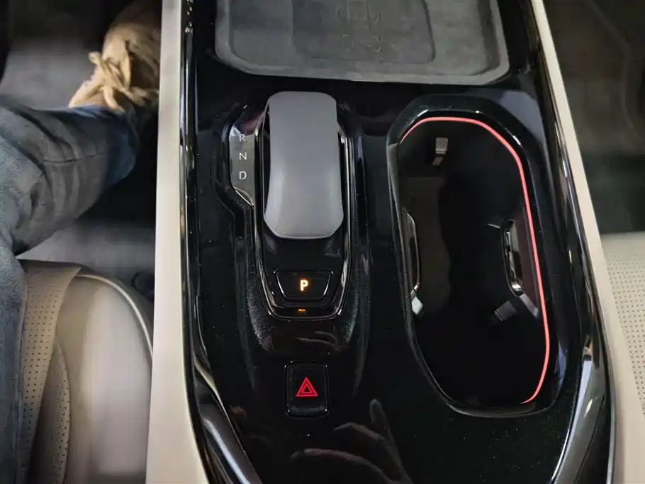 ZEEKR EXTREME KRYPTON 009