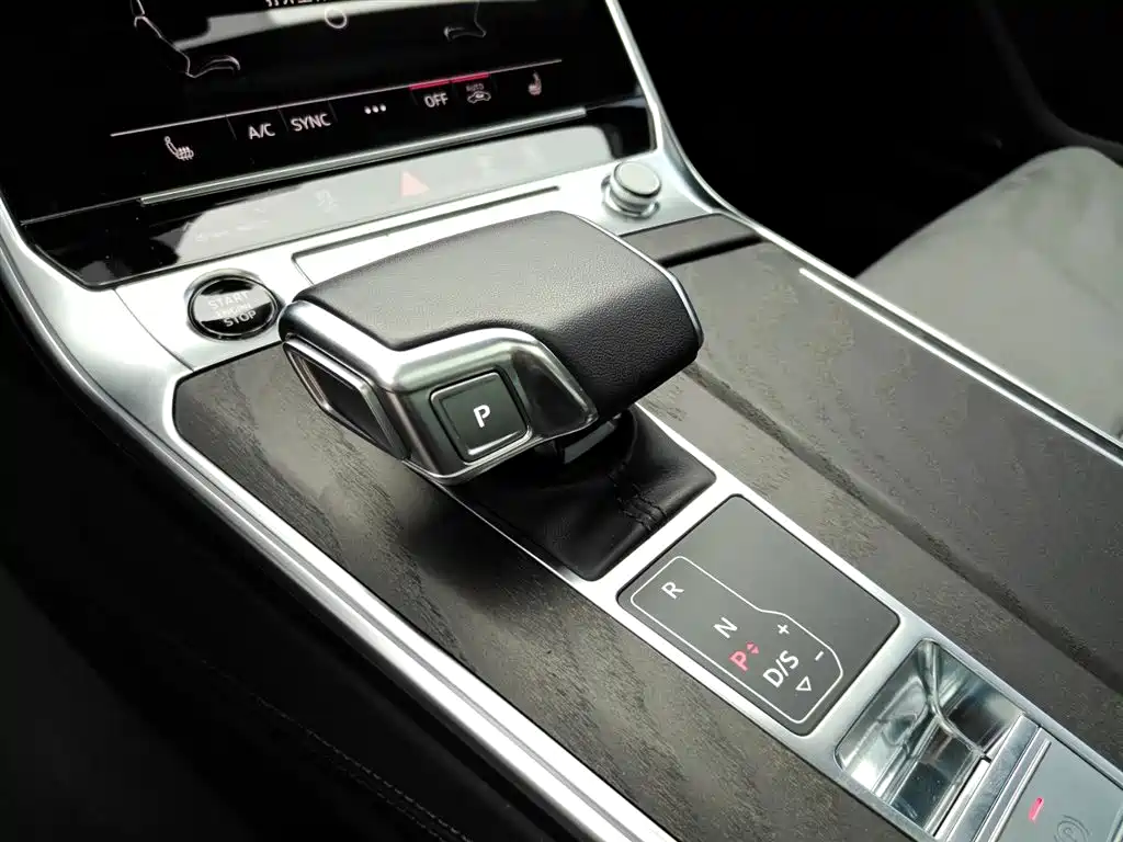 Audi A6L 2023 45 TFSI quattro Premium Dynamic фото 10