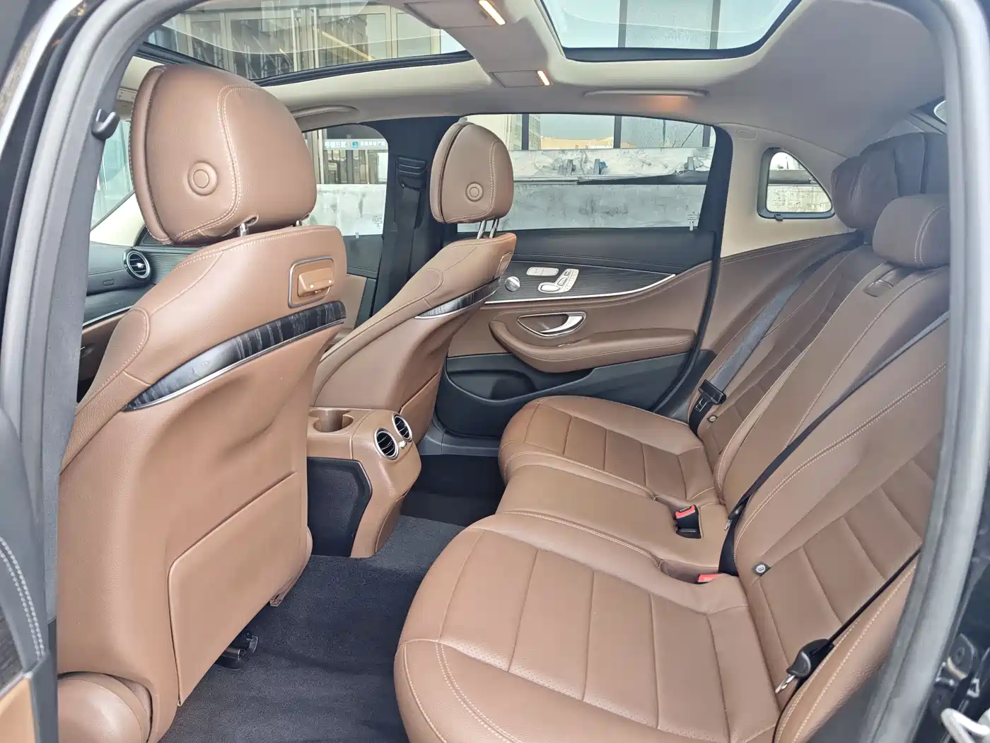 Mercedes-Benz E-Class 2020 Facelift E 300 L Sport Exclusive фото 11