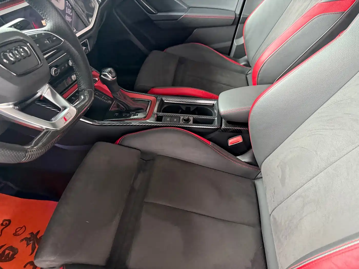 Фото 8 - Audi Q3