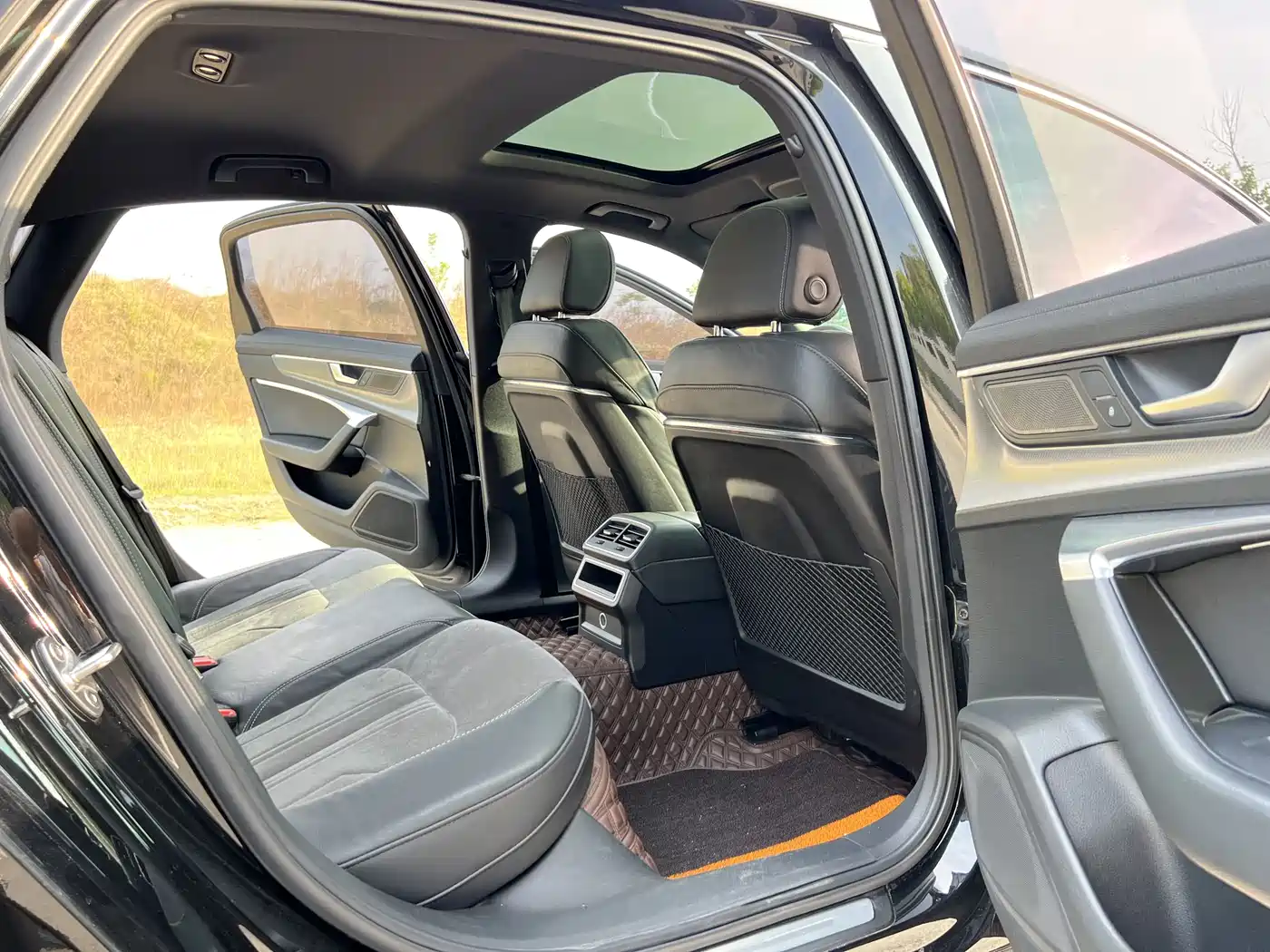 Audi A6L 2021 40 TFSI Luxury Sport фото 17
