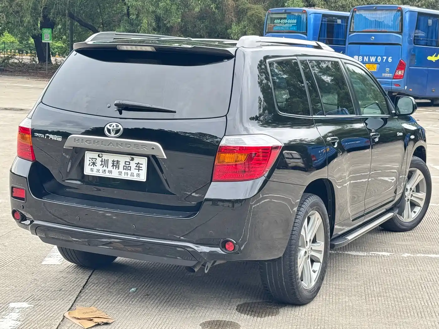 Toyota Highlander 2011 2.7L 2WD 7-seat Luxury фото 5
