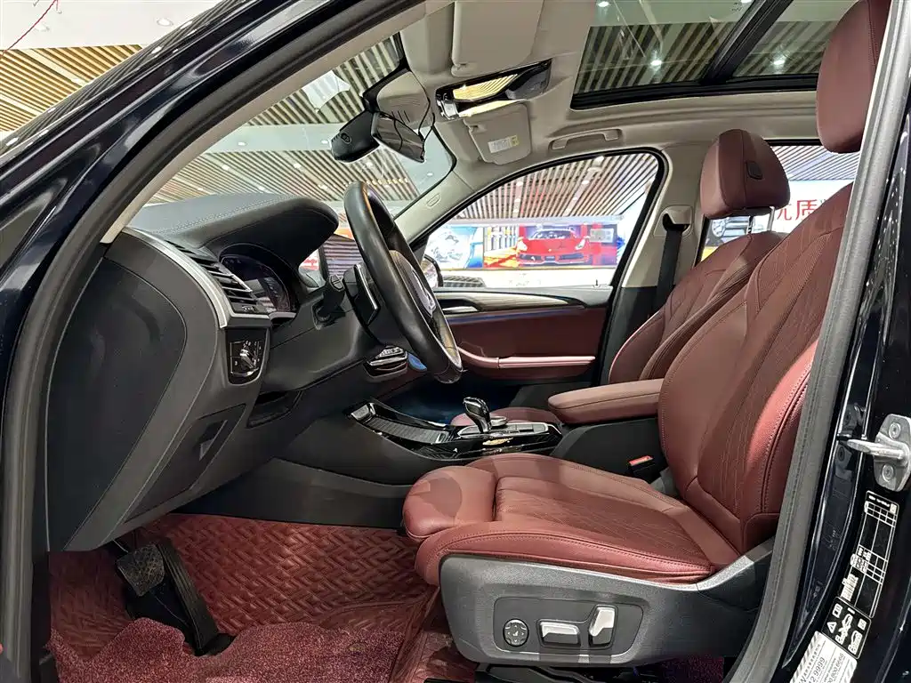 BMW X3 2022 xDrive30i Leading M Night Package фото 6