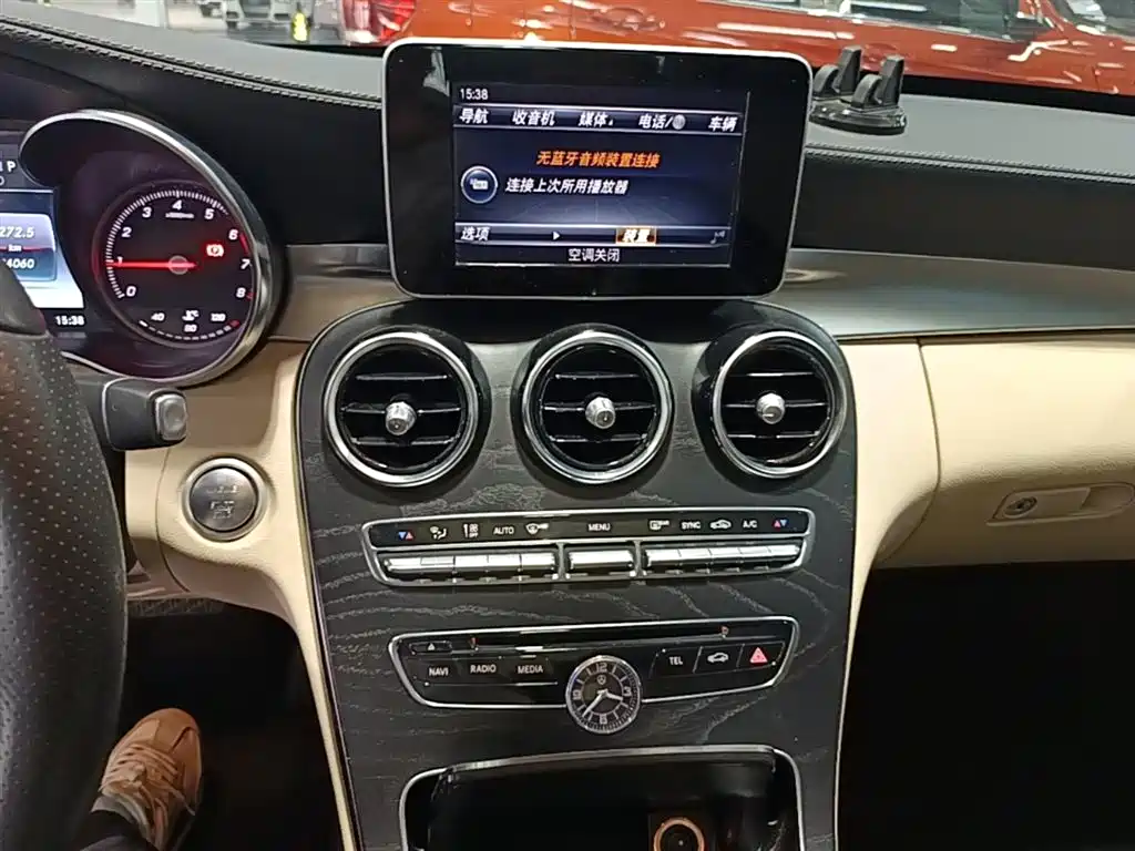 Mercedes-Benz C-Class 2017 Facelift C 200 L Sport Edition фото 13