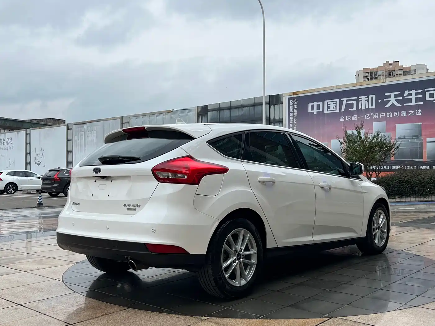Ford Focus 2018 2018 Hatchback Classic EcoBoost 180 Automatic Elite