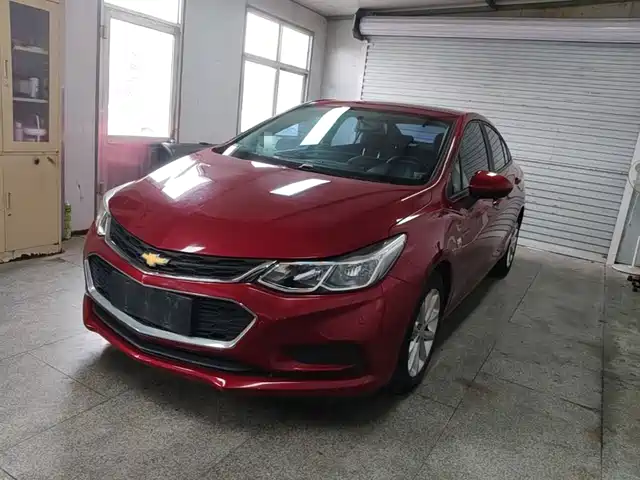 Chevrolet Cruze 2017 1.5L Automatic Pioneer Sunroof