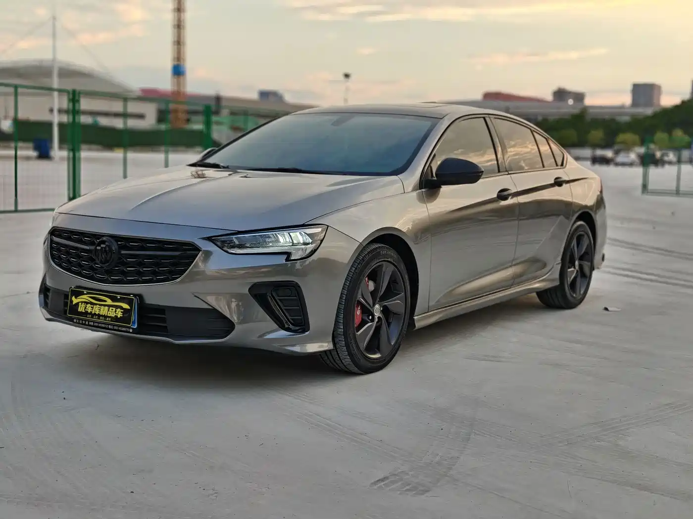 Фото 1 - Buick Regal