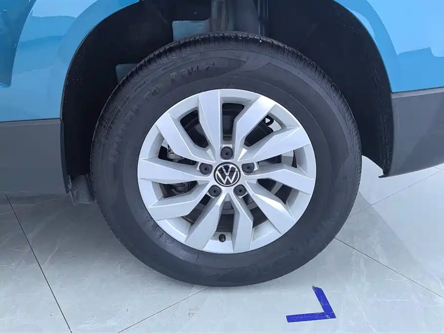 VOLKSWAGEN TUYUE