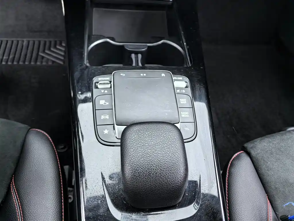 Mercedes-Benz CLA (Import) 2020 CLA 200 Shooting Brake фото 8