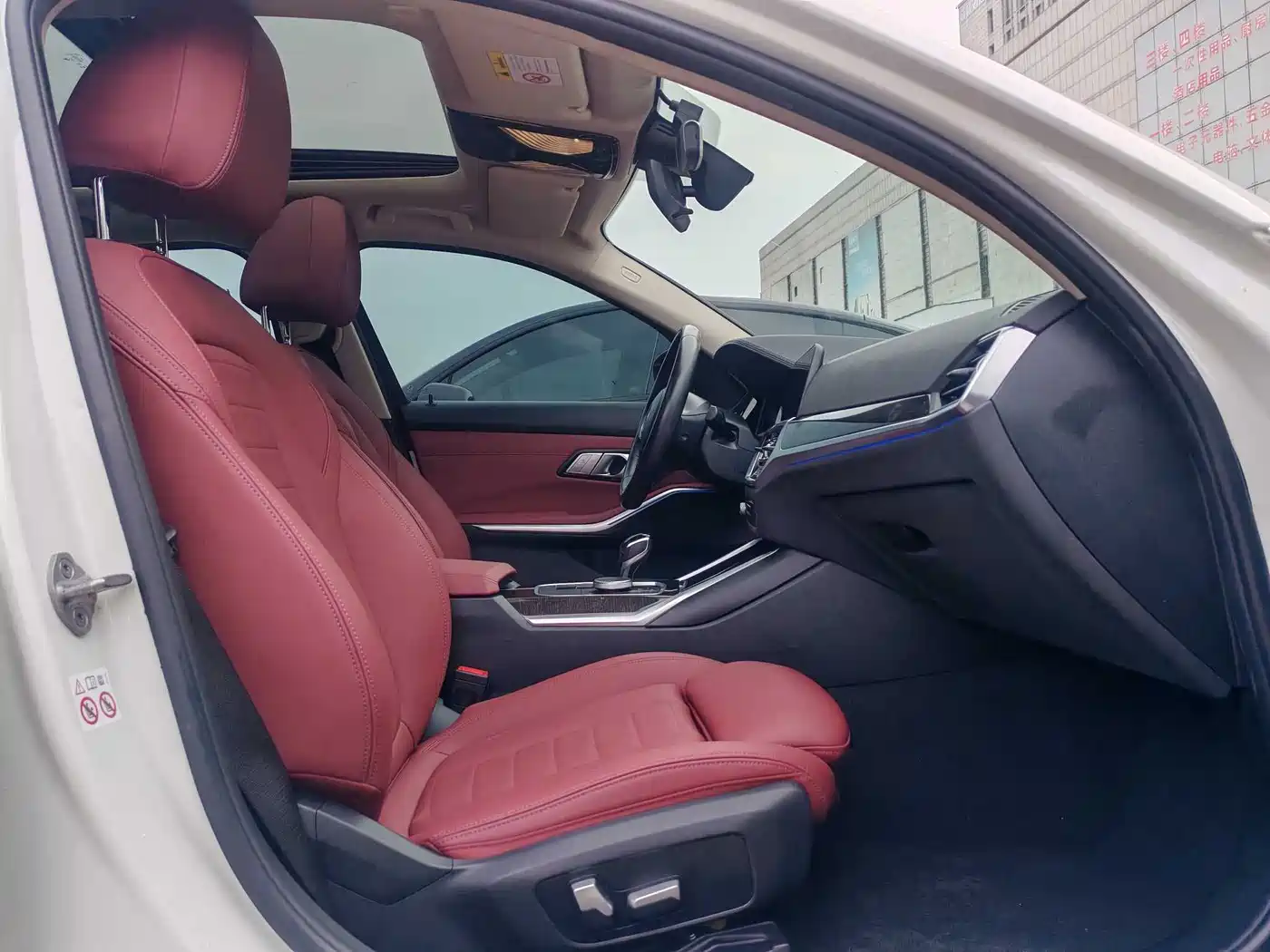 BMW 3 Series 2021 325Li M Sport Package фото 10
